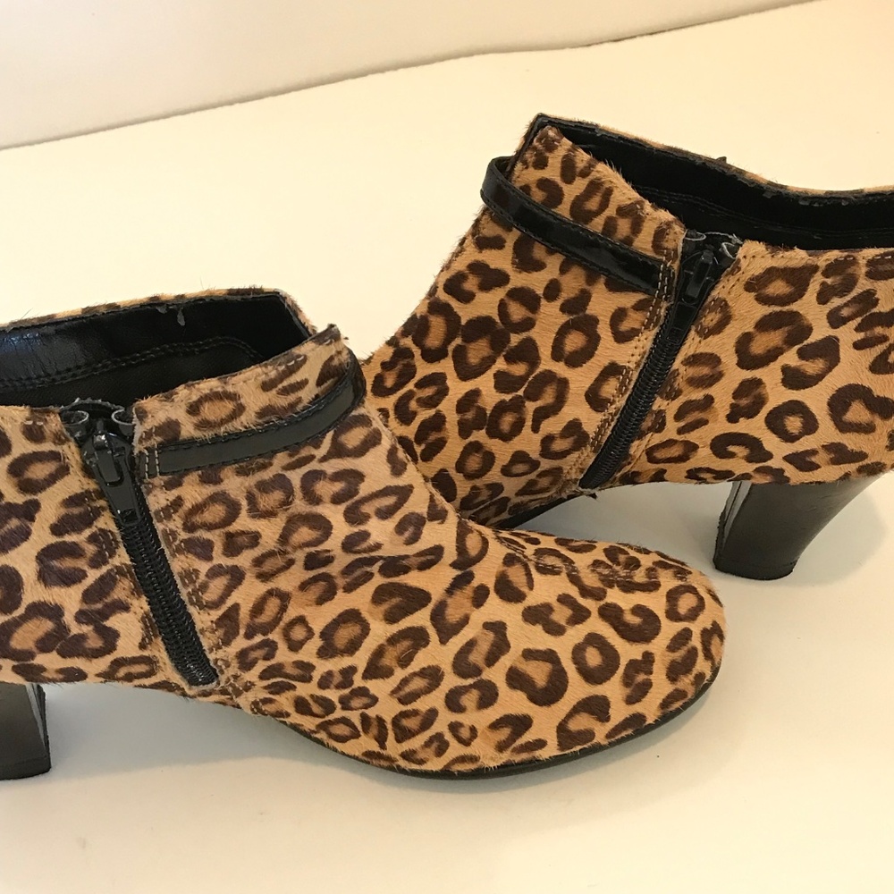 AEROSOLES Leopard Print Booties Women’s Size 8.5 - Picture 15 of 16